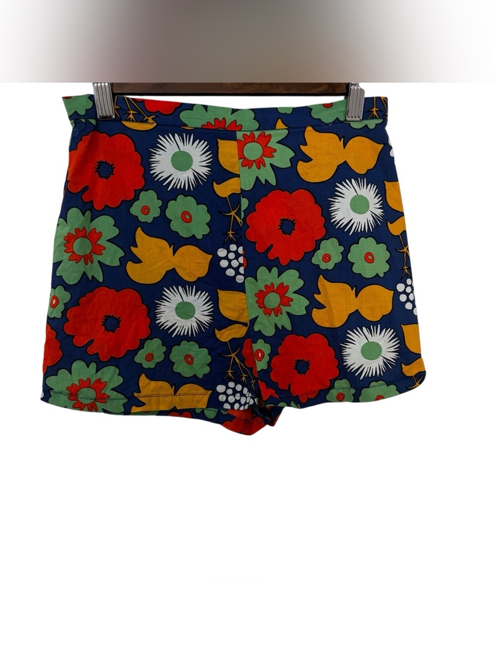 Marimekko for target girls Vibrant Floral Print Shorts in Navy, Red & Mustard L